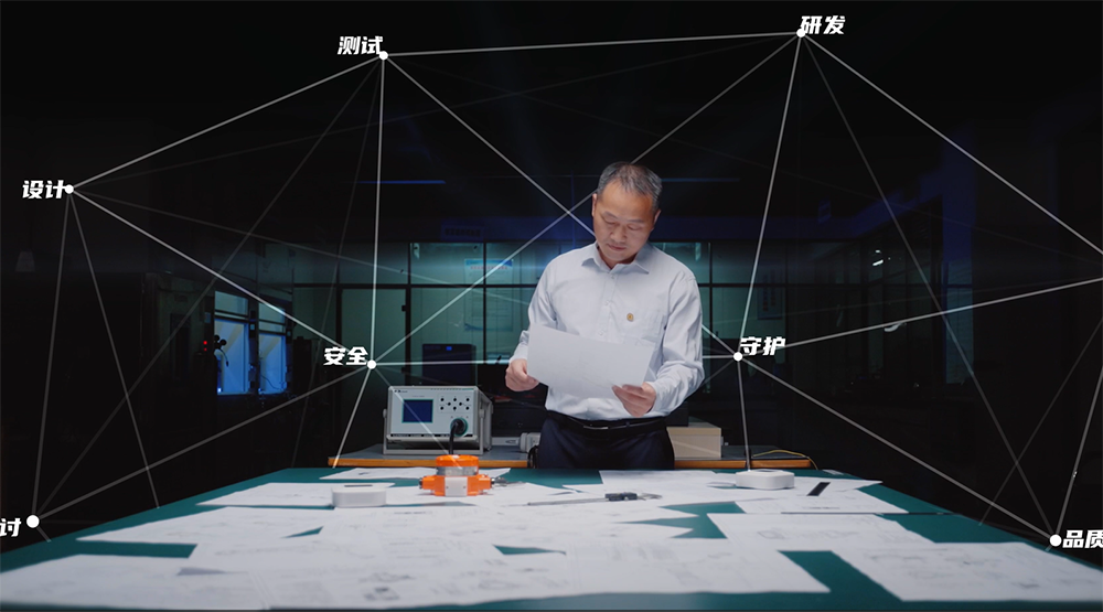 热烈欢迎河南省电器工业协会领导一行莅临驰诚电气考察指导