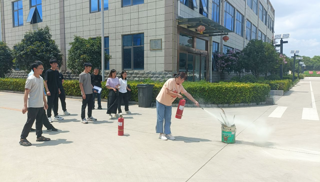 人人讲安全 个个会应急|驰诚电气扎实推进“安全生产月”活动