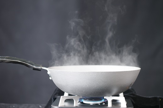 燃气灶和炒锅1739326014751.jpg 燃气灶和炒锅1739326014751.jpg