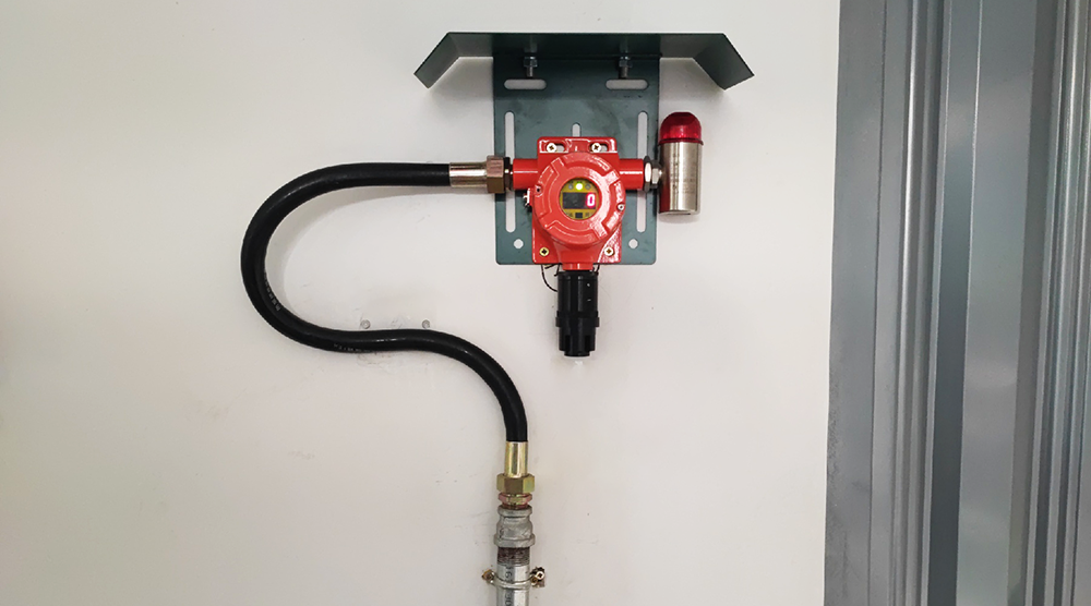 同时存在有毒和可燃气体时 如何选择探测器？